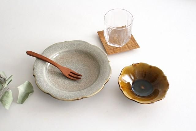 6寸輪花皿｜墨入貫入｜陶器｜はなクラフト｜益子焼｜和食器通販
