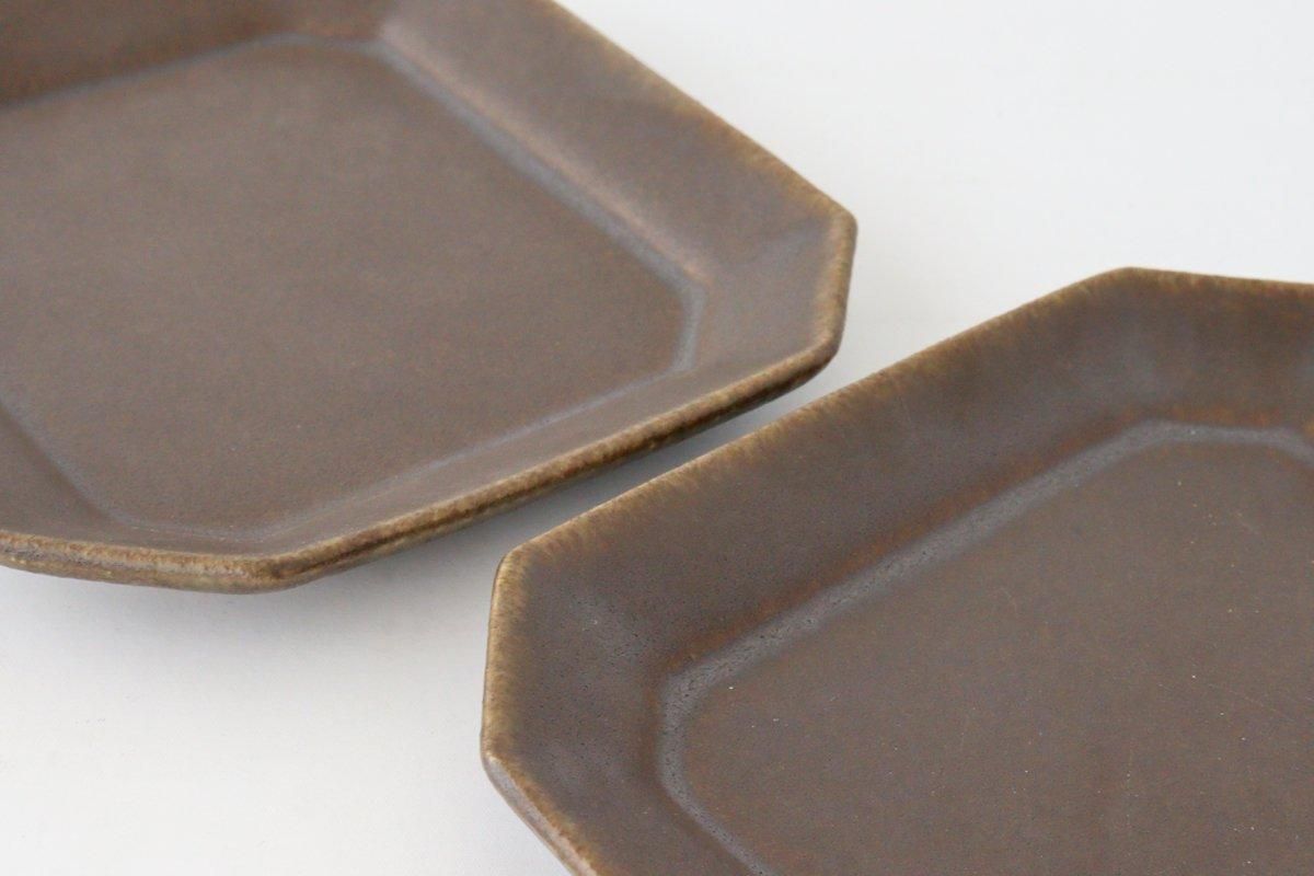 錆釉｜八角ケーキ皿｜陶器｜古谷製陶所｜和食器通販｜うちる｜和食器の
