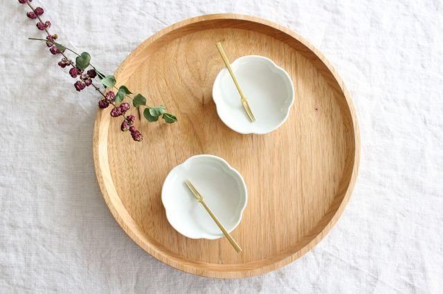 豆皿｜土灰｜梅｜磁器｜東屋｜和食器通販｜うちる｜和食器の皿