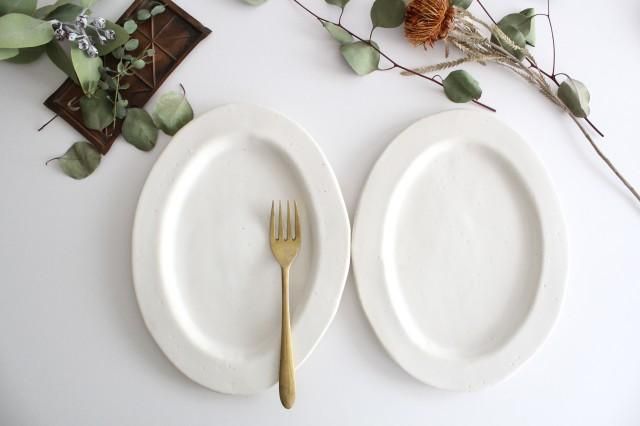 オーバルリム皿｜大｜白｜陶器｜直井真奈美｜和食器通販｜うちる｜和