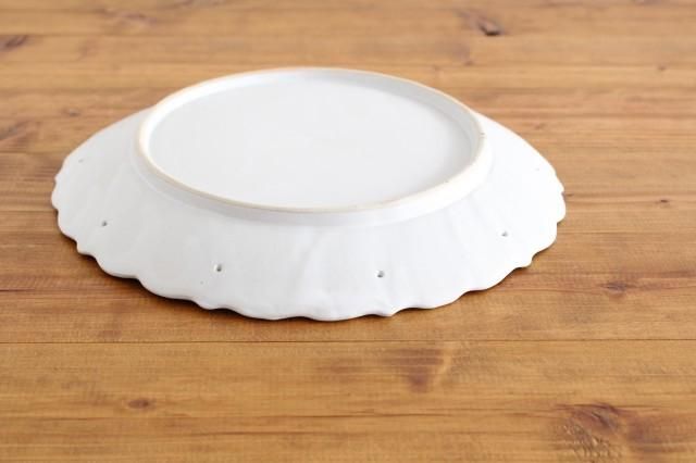 レースプレート 25cm 白 陶器 音喜多美歩 - 和食器通販｜おうち
