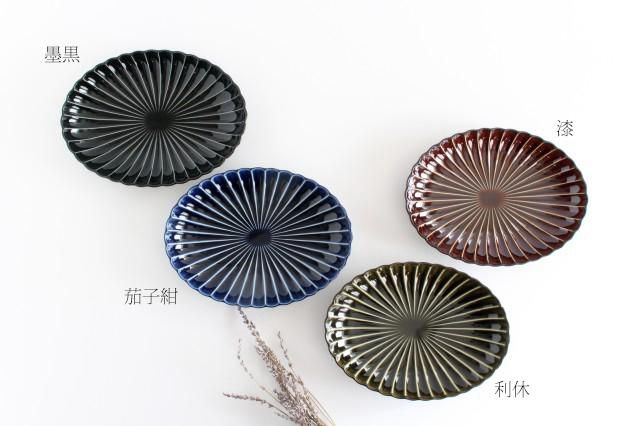 深い青の水色の濃淡が美しい石垣焼大皿　和食器　ガラス釉　楕円皿　陶器　やちむん 深い青の水色の濃淡 石垣焼大皿 和食器 ガラス釉 楕円皿 陶器