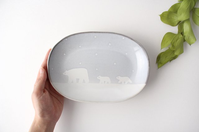 しろくまの楕円皿　陶器　ITOGA POTTERY 画像4