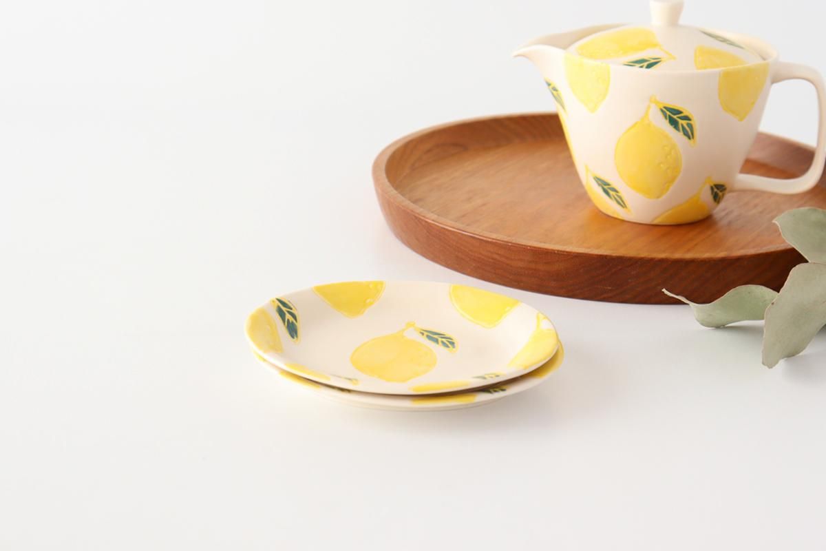 Amazon｜波佐見焼 小皿 / 楕円 豆皿 絵変わり 5柄組 約W 10cm xD