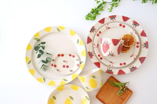 マグ｜イチゴ｜磁器｜fruits｜波佐見焼｜和食器通販｜うちる｜和食器の