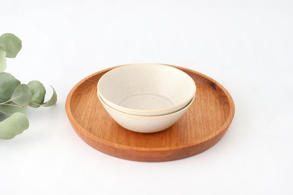 クリーム色の陶器製丸型ボウル　高麗 ボウル｜S｜シルバーホワイト｜磁器｜クオレ｜美濃焼｜和食器通販