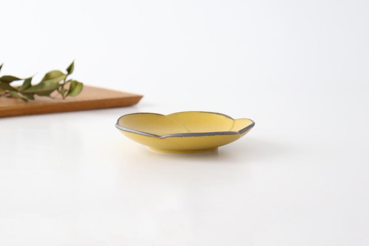 銘々皿|マスタード|磁器|kei|美濃焼|和食器通販|うちる 銘々皿|マスタード|磁器|kei|美濃焼|和食器通販|うちる