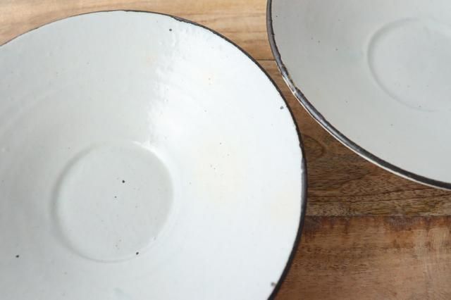 粉引6寸浅鉢｜陶器｜信楽焼｜和食器通販｜うちる｜和食器の皿