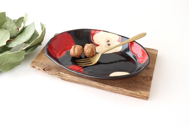 オーバル皿｜リンゴ｜陶器｜atelier qucchane｜やちむん｜和食器