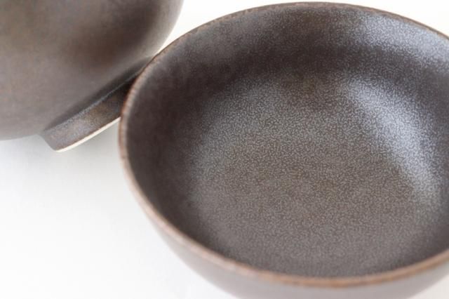 黒色陶器 茶碗 陶芸　芸術　新品　茶碗　美術　食器　キッチン　ご飯 黒マット釉 しのぎ飯碗 （ 夫婦茶碗 ） 糸島市 / 高麗窯