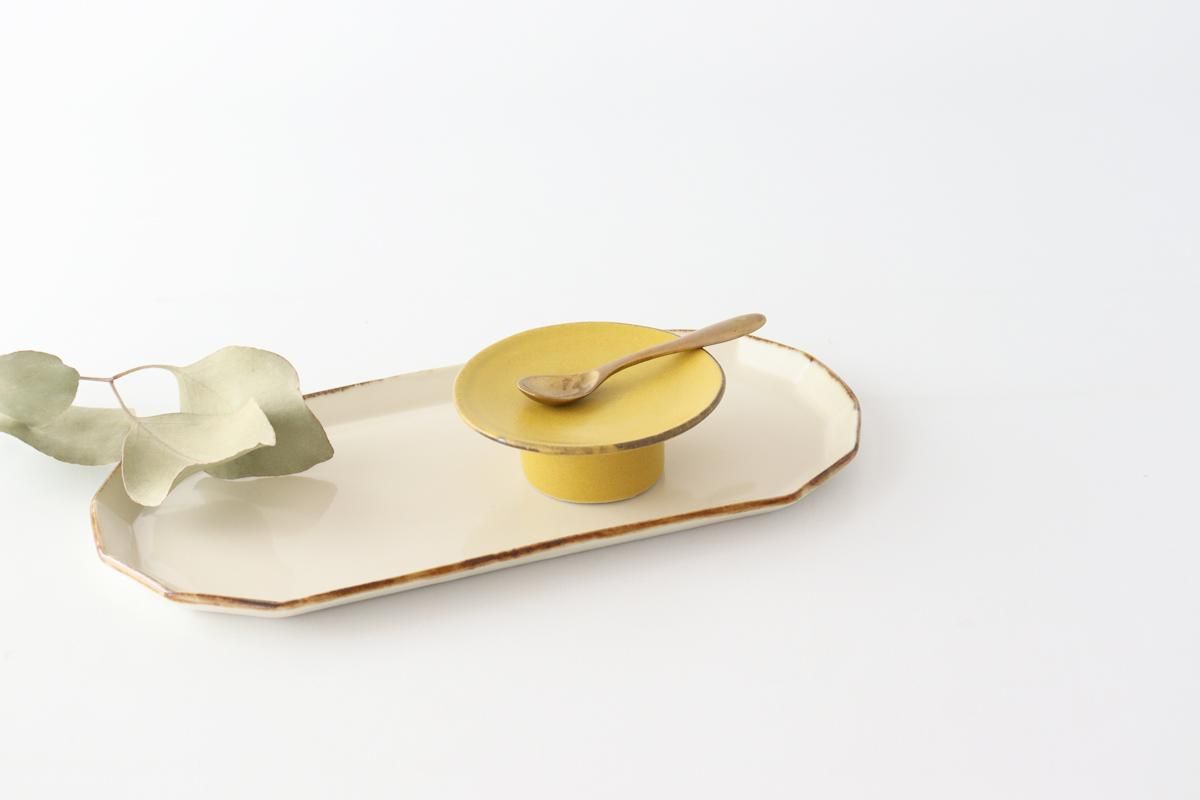 Kei　ミシャコシャ小皿2枚 高台2.5寸皿｜マスタード｜磁器｜kei｜美濃焼｜和食器通販｜うち