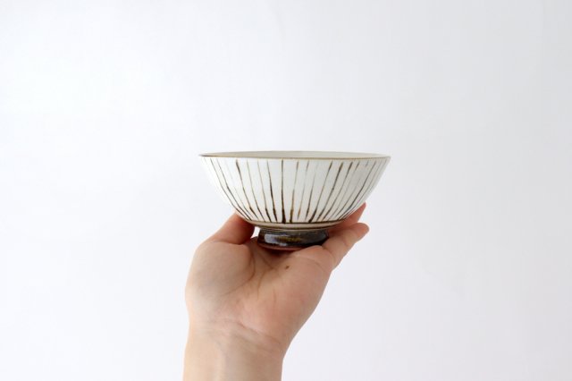  土物飯碗　白　陶器　十草　美濃焼 画像3