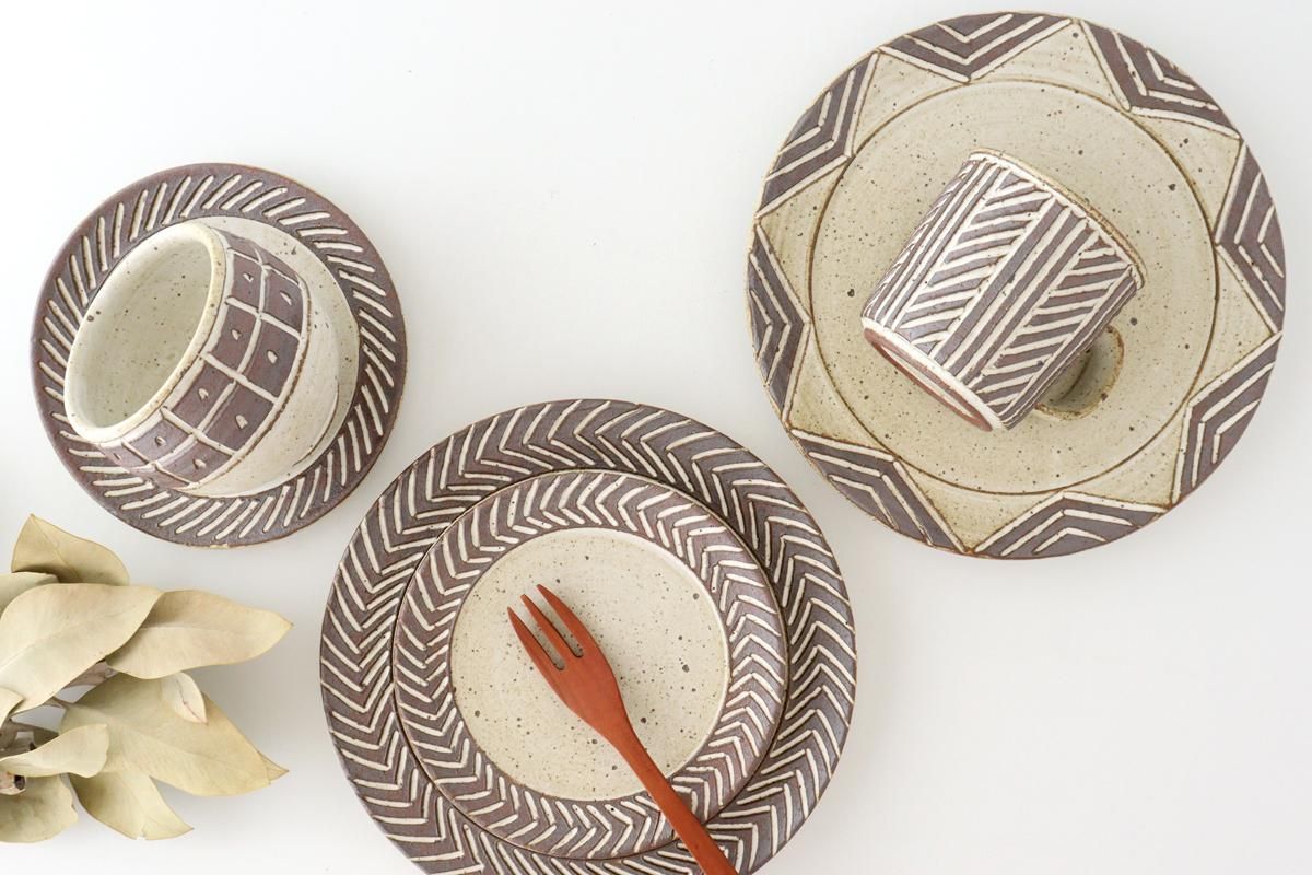 5寸皿｜ナナメしのぎ｜陶器｜tomaru｜信楽焼｜和食器通販｜うちる｜和