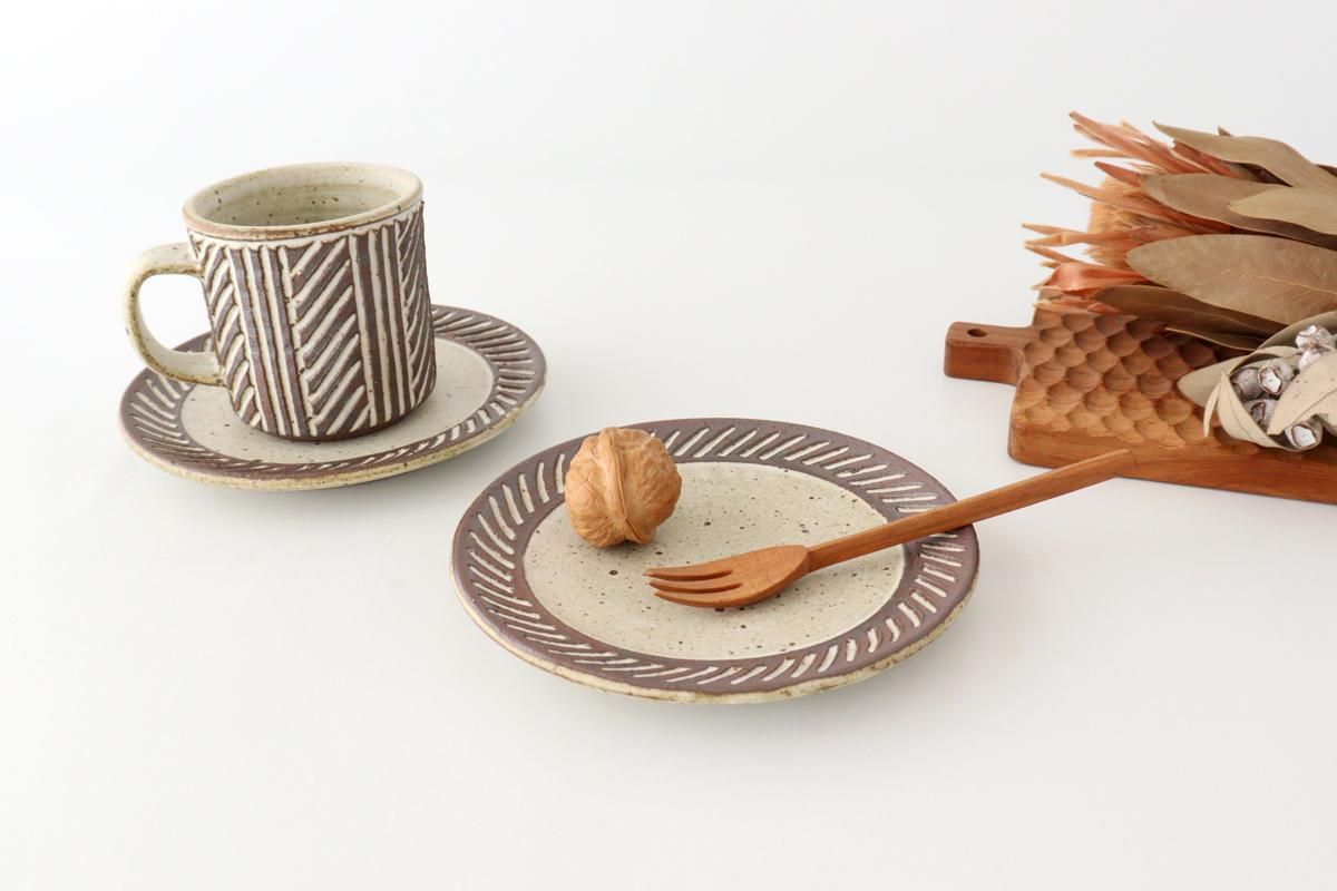 5寸皿｜ナナメしのぎ｜陶器｜tomaru｜信楽焼｜和食器通販｜うちる｜和