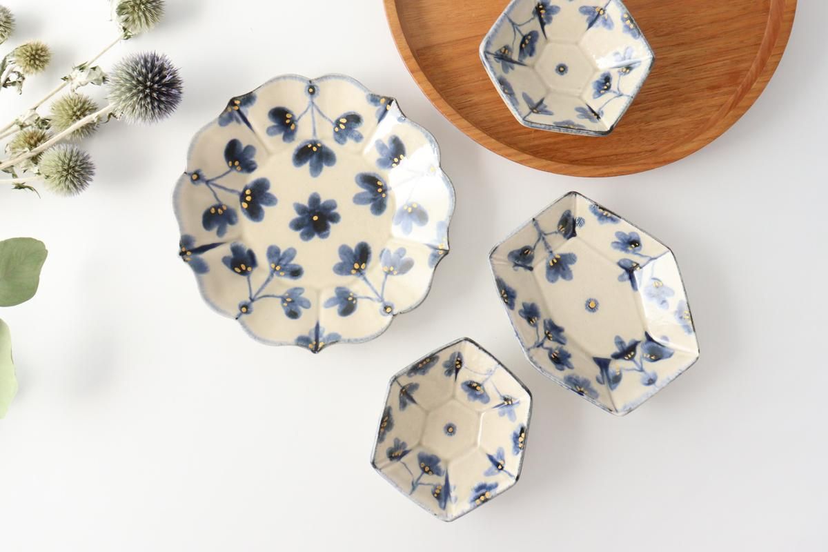 美品【有田焼】4点SET 深皿（大・小）菊割青海波 - メルカリ