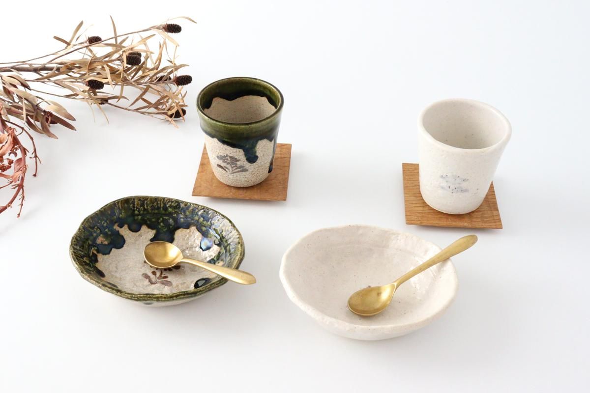 かすみ小花カップ｜志野｜陶器｜喜多窯 霞仙 加藤裕重｜瀬戸焼