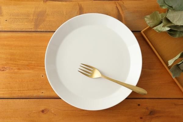 【sacchin】イッタラ皿　プレート　８枚セット（うち2枚展示品） sacchin様専用】イッタラ皿 プレート 8枚セット（うち2枚展示品）