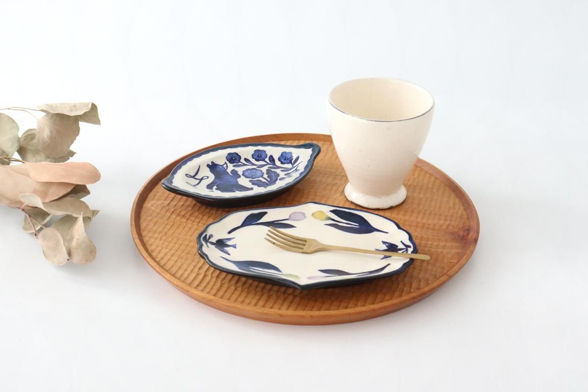粉引絵付け皿|オニオン型|チューリップと鳥|陶器|なかがき 粉引絵付け皿|オニオン型|チューリップと鳥|陶器|なかがき