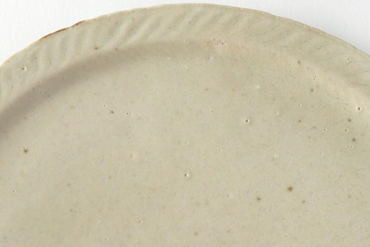 7寸プレート皿｜白｜陶器｜姉崎雅彦｜益子焼｜和食器通販｜うちる｜和