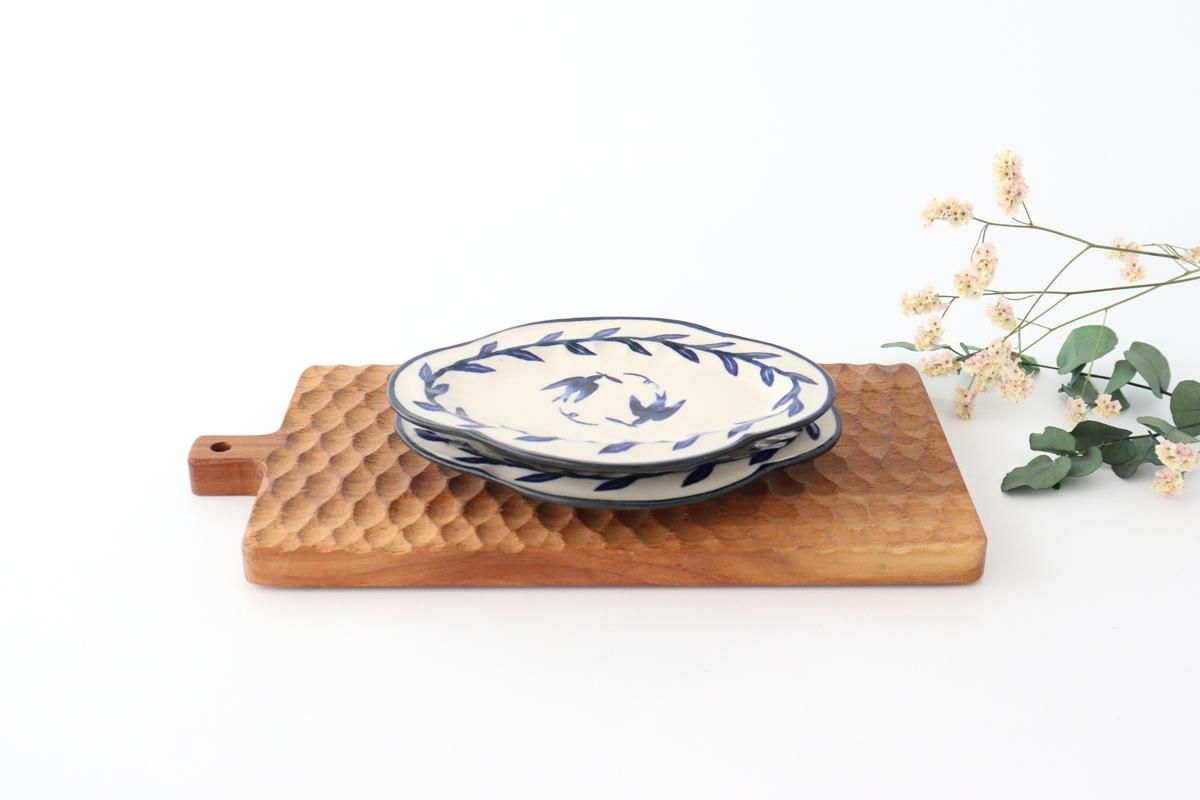 粉引絵付け皿｜四ツ花型｜鳥2羽｜陶器｜なかがきともこ｜和食器