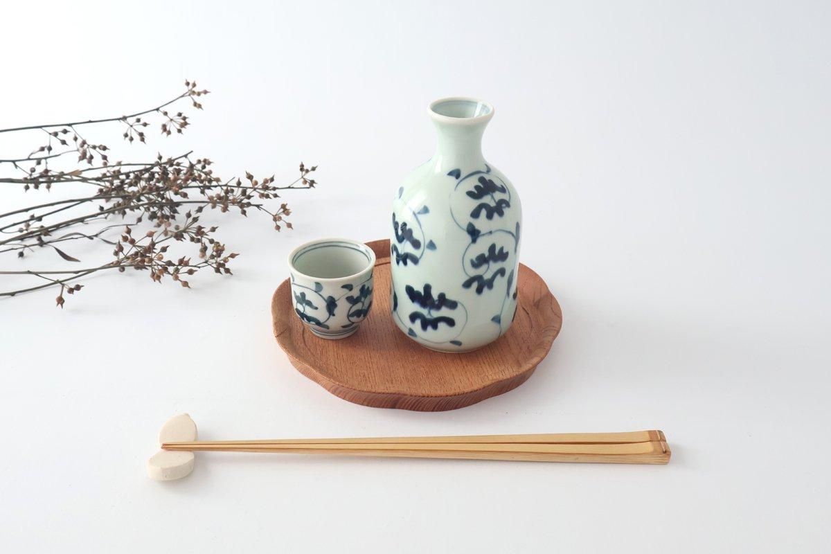 人気が高い 徳利｜古代唐草｜磁器｜波佐見焼｜和食器通販｜うちる｜和食器の アンティーク雑貨