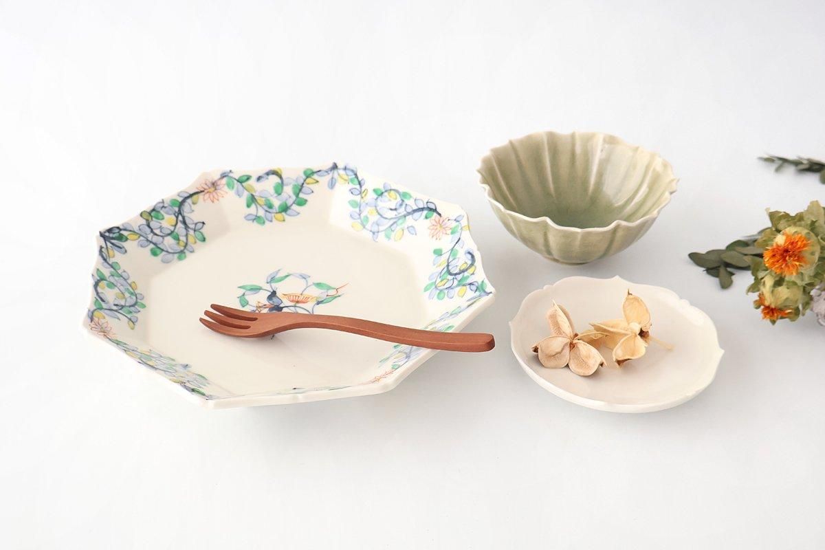 呉須赤絵 面取輪花皿 大｜磁器｜竜同窯 宮田竜司｜和食器通販｜うちる