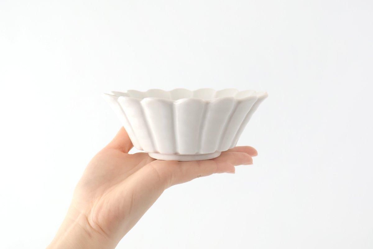 輪花小鉢｜白磁｜磁器｜美濃焼｜和食器通販｜うちる｜和食器の皿