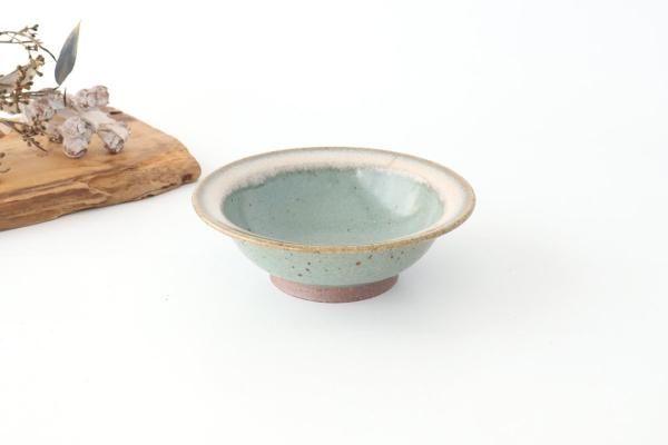 素敵なうつわ NEW】石黒剛一郎さんの器 気品と柔らかさ 古風な白磁と青磁に