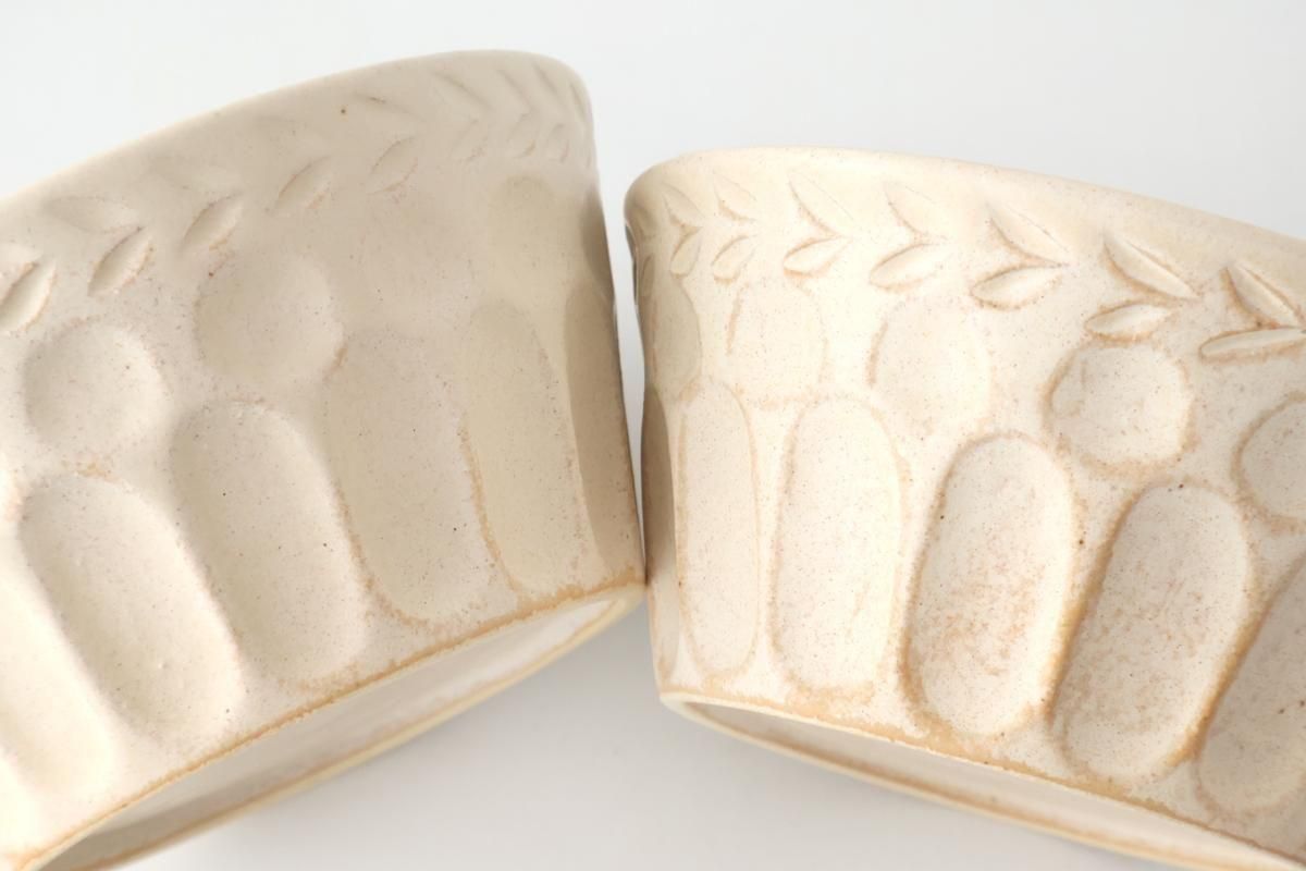 切立鉢|白|陶器|小鯖美保子|和食器通販|うちる|和食器の皿 切立鉢|白|陶器|小鯖美保子|和食器通販|うちる|和食器の皿