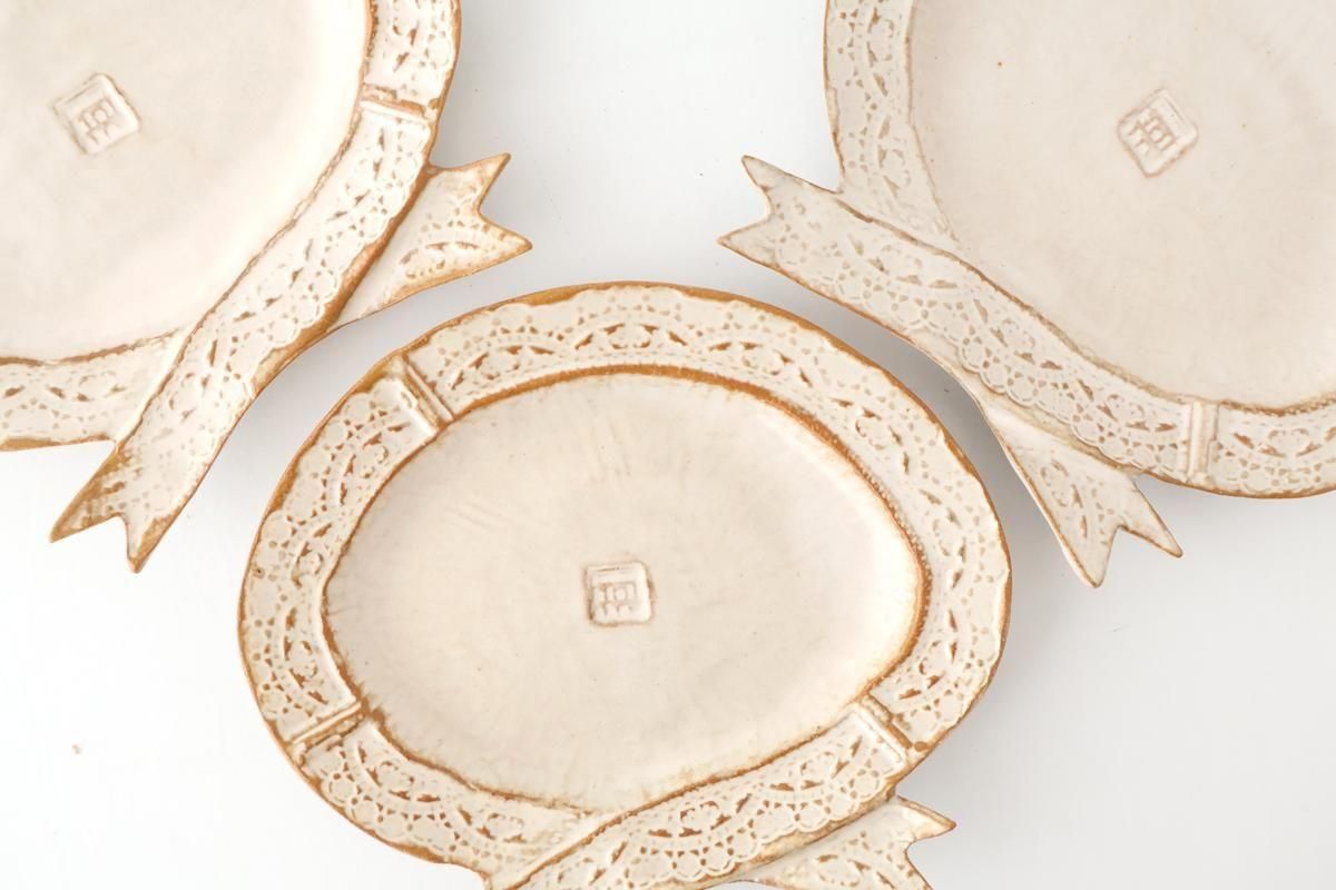 レースのリボン小皿｜陶器｜キエリ舎｜和食器通販｜うちる｜和食器の皿