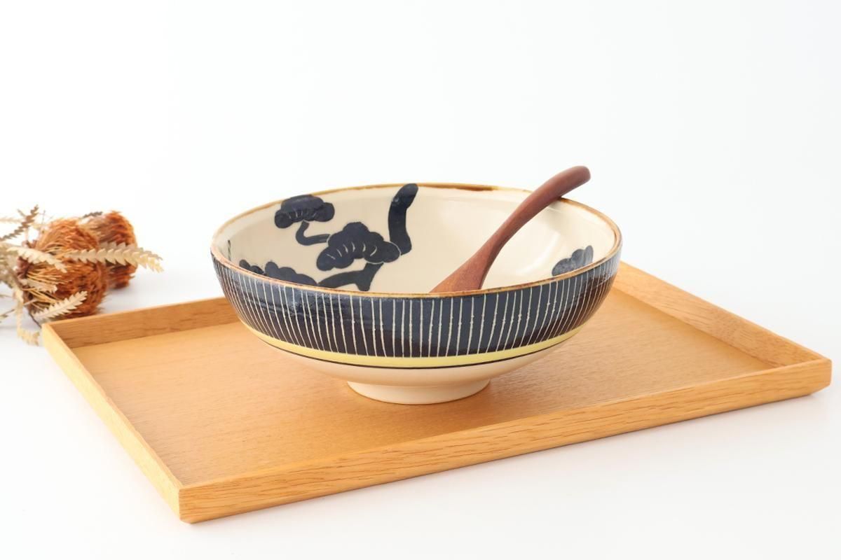 虎の絵柄 陶器の皿 睨み寅 絵皿」虎、トラ、とら、陶磁器、皿立て付 その他アート