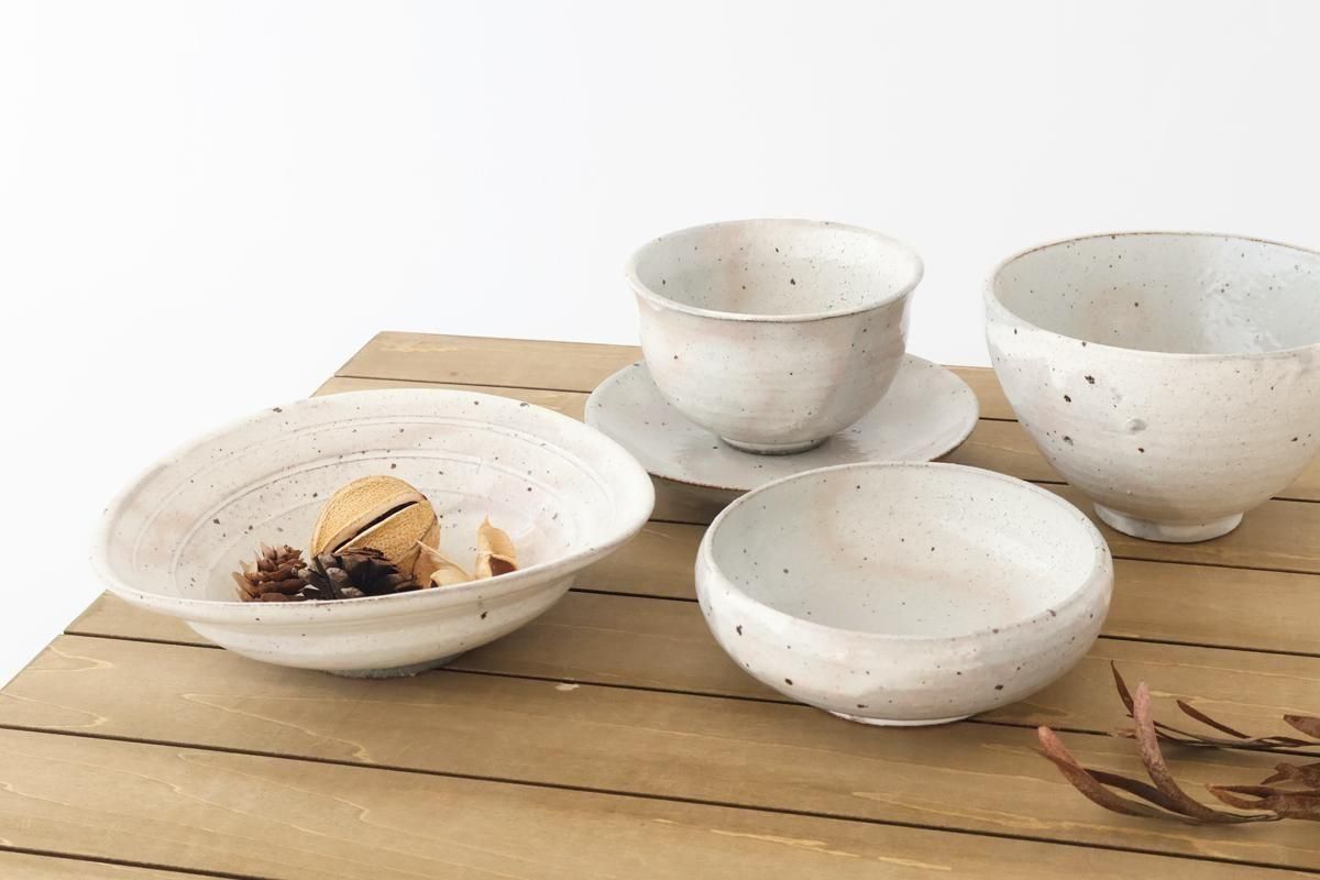 5寸皿｜粉引｜陶器｜美濃焼｜和食器通販｜うちる｜和食器の皿