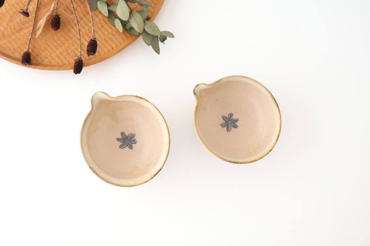 安南手片口｜白｜陶器｜的場美幸｜和食器通販｜うちる｜和食器の皿、鉢