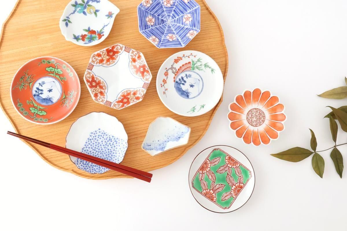 八角形 陶磁器皿 雲と花の模様有田　翔山　レア色絵 輪花皿｜色絵葵唐草富士山図｜磁器｜有田焼｜和食器通販｜うちる｜和