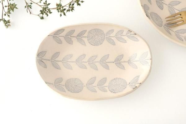 グレー 陶器製 楕円皿 楽天市場】楕円皿/カレー皿 しのぎ型グレー楕円鉢 横幅22.2cm 縦幅16.8