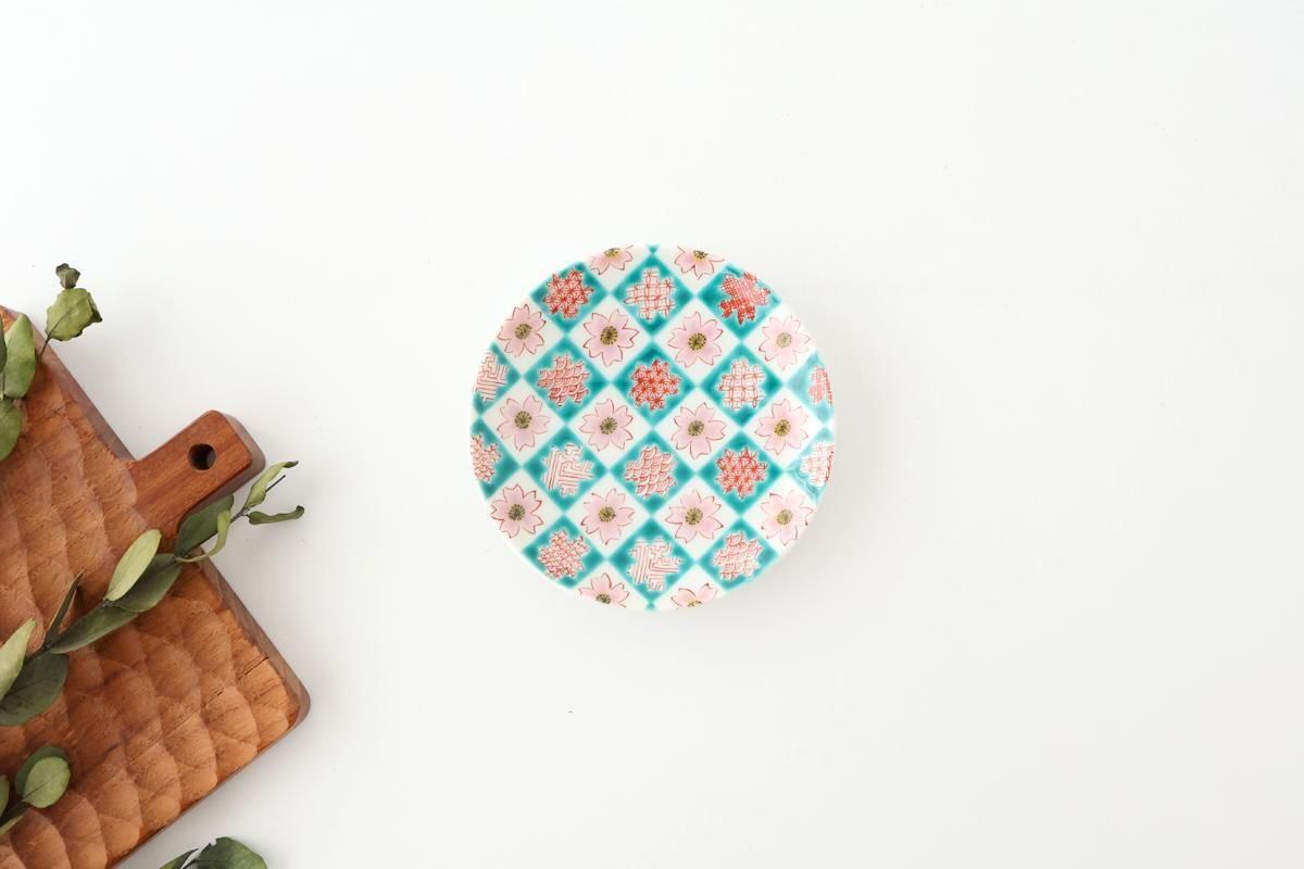  ëȾ桡Kutani Artë 1