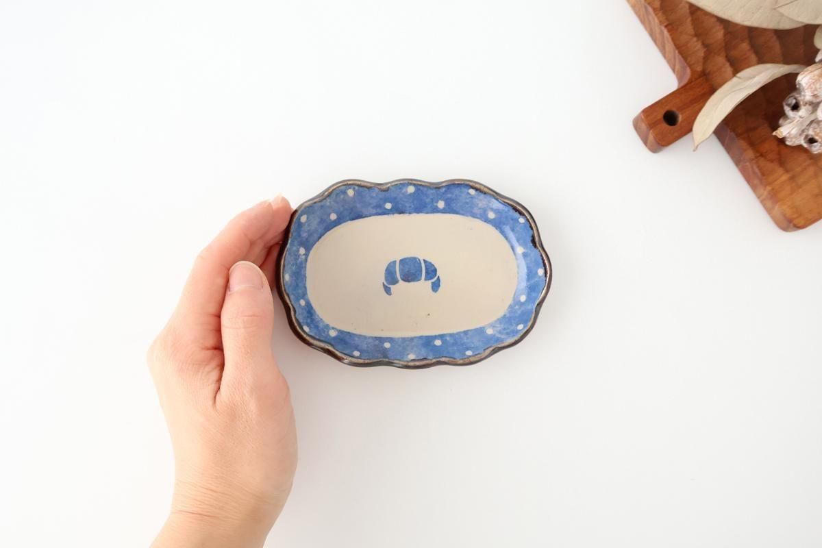 クロワッサンの小皿｜半磁器｜うつわの絵本陶芸工房 岩佐悠子｜和食器