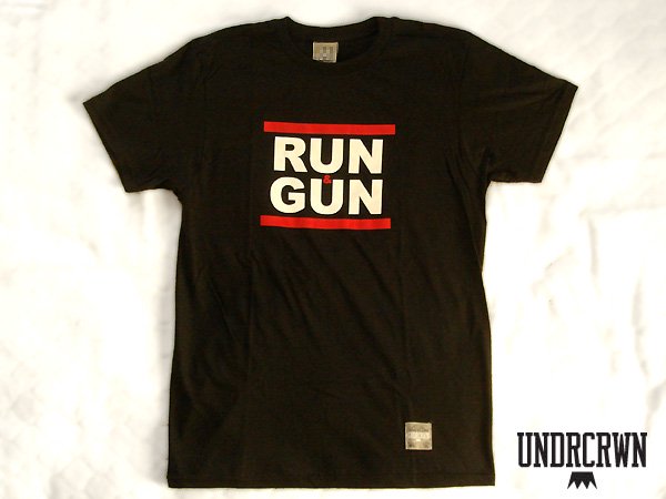 Undrcrwn Run Gun Tee Cafe De Zion Online Shop カフェドザイオン オンラインショップ