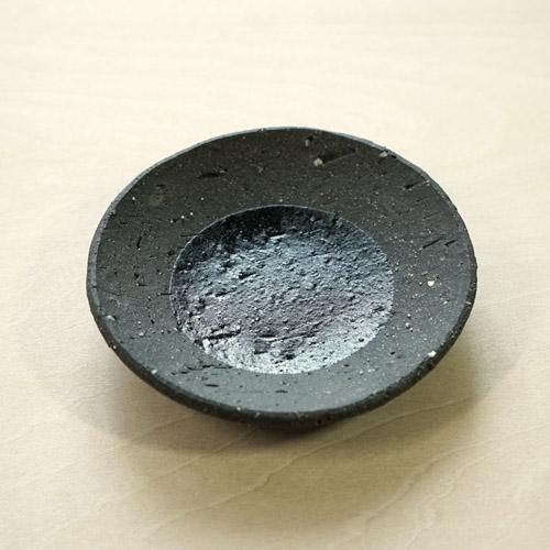 手作りの香皿 黒御影土 (香立付) 渋い いぶし釉 - 木乃香