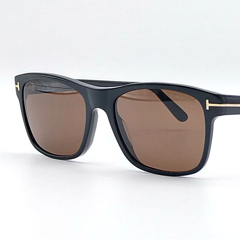 トムフォード TOM FORD GIULIO TF698(FT0698) 01J