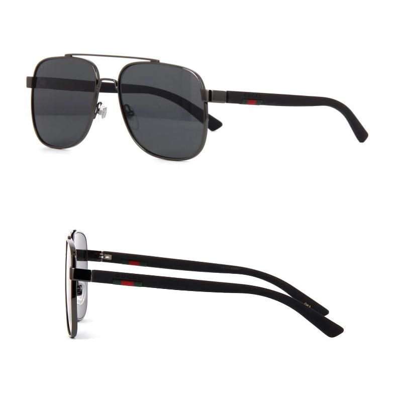 å GUCCI GG0422S 001