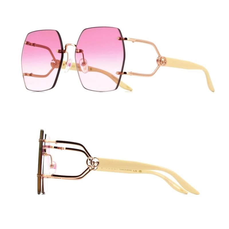 å GUCCI GG1562S 004
