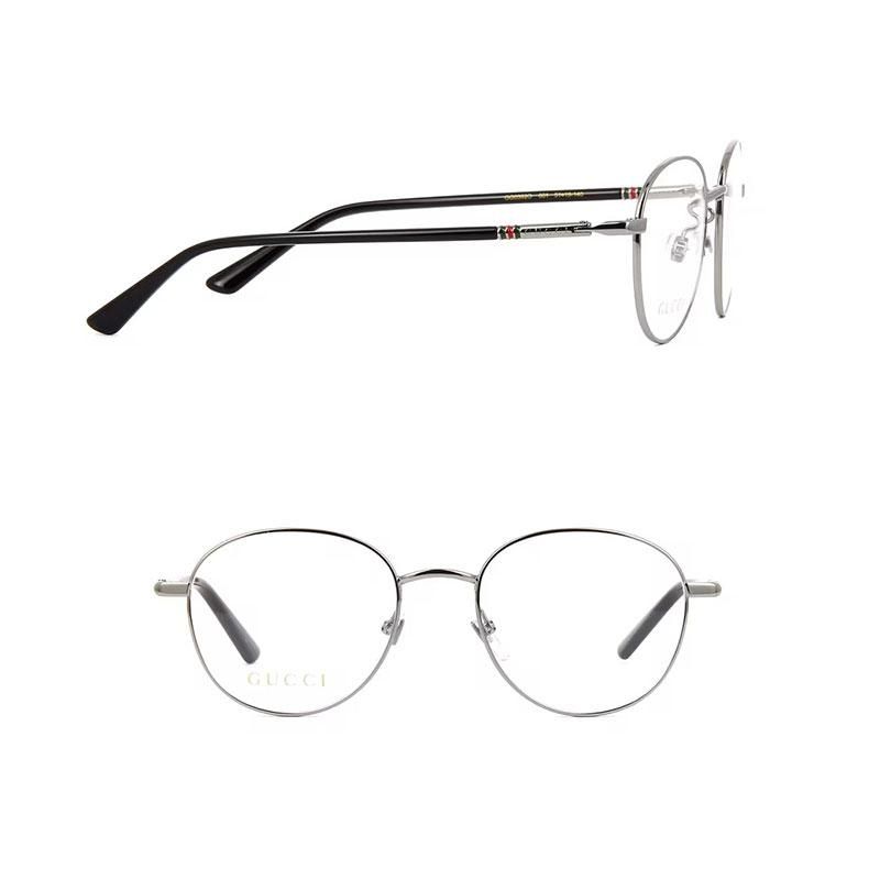 å GUCCI GG0392O 001