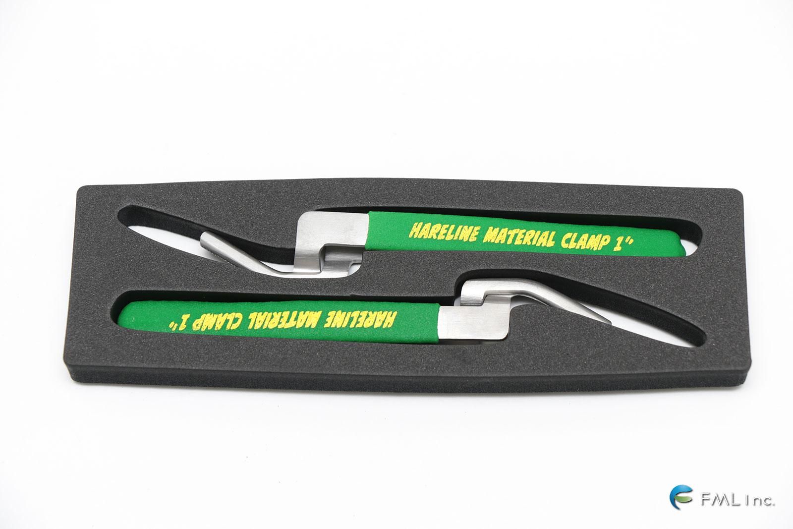 <img class='new_mark_img1' src='https://img.shop-pro.jp/img/new/icons5.gif' style='border:none;display:inline;margin:0px;padding:0px;width:auto;' />HARELINE DUBBIN Small 1 Inch Hareline Material Clamp Set (SMC)