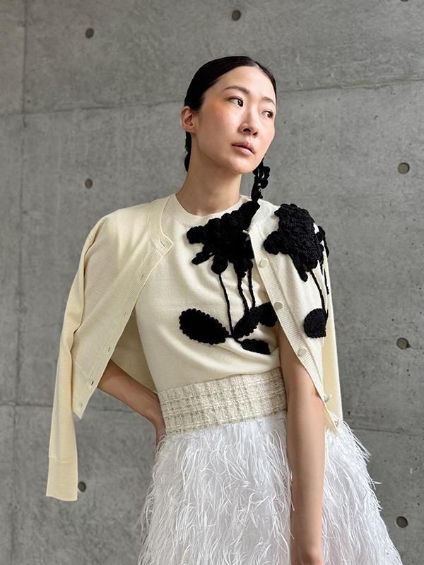 Adonisis】250321_フラワークロシェモチーフニットカーディガン