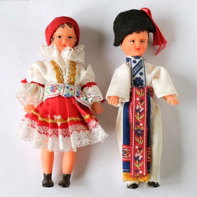 チェコ 民族衣装のラバードール カップルさん 香川県高松市 ヨーロッパの古い雑貨とぬいぐるみのお店ーlottiー Onlineshop