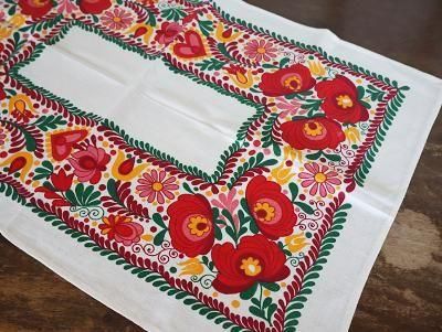 ハンガリー刺繍クロス | フォークロアデザイン - 香川県高松市