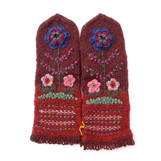 mt084 リトアニア 花刺繍の手編みミトン 幅10cm×長さ31cm ブラウン＆赤茶色ベース