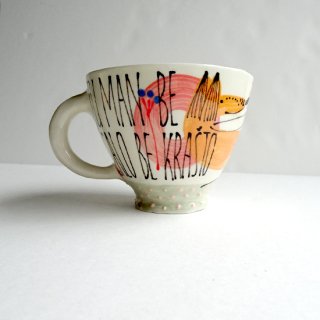 sc080 リトアニア 手びねりの形とラフな手書きイラスト 味のある陶器 マグカップ型 キツネ