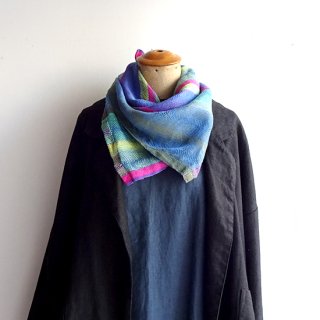 ny120 リトアニアの手織りリネン＆シルクスカーフ 空にかかる虹のような色合い ブルーにピンク、グリーン、イエローなど